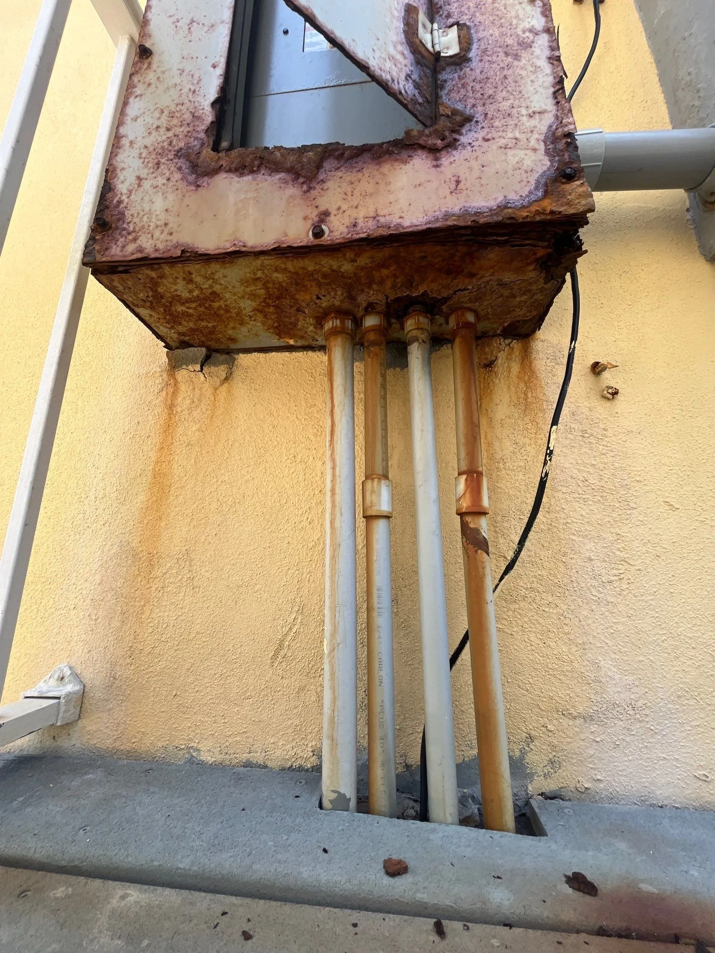 Corroded electrical service equipment scheduled for safety repair — Pinellas County