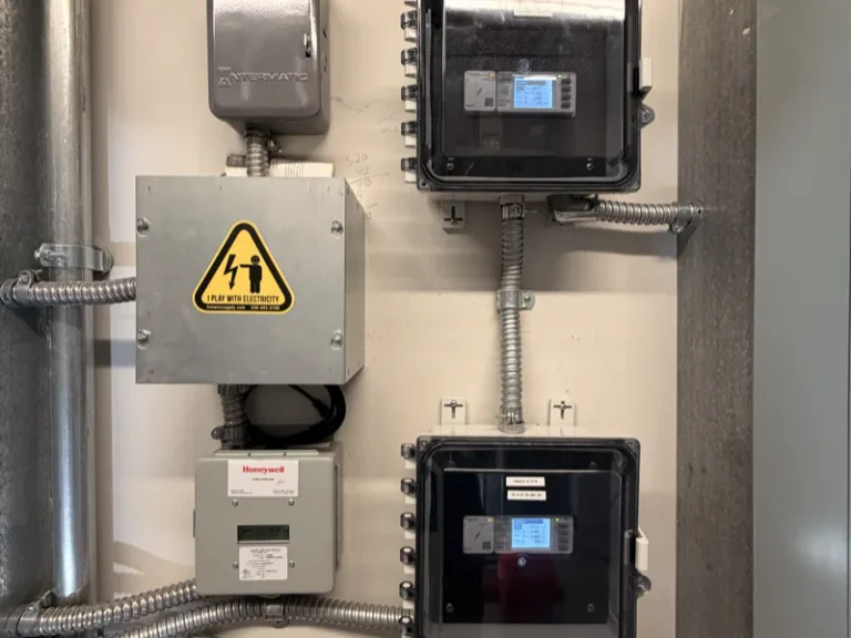 Portable generator with grid-tie transfer switch wired by Far Out Design